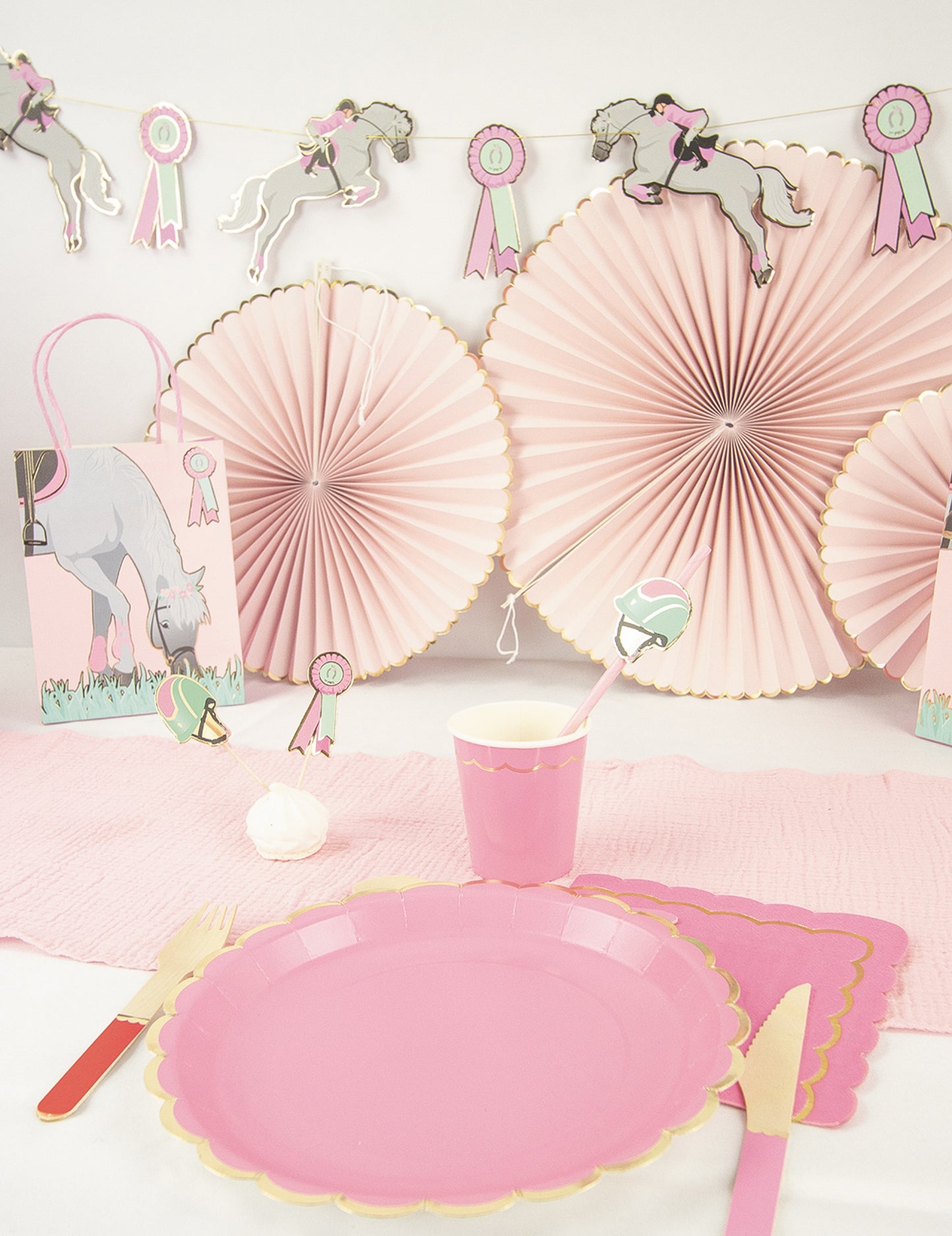 10 ružičastih kartonskih slamki u obliku konja 20 cm jahanje konja