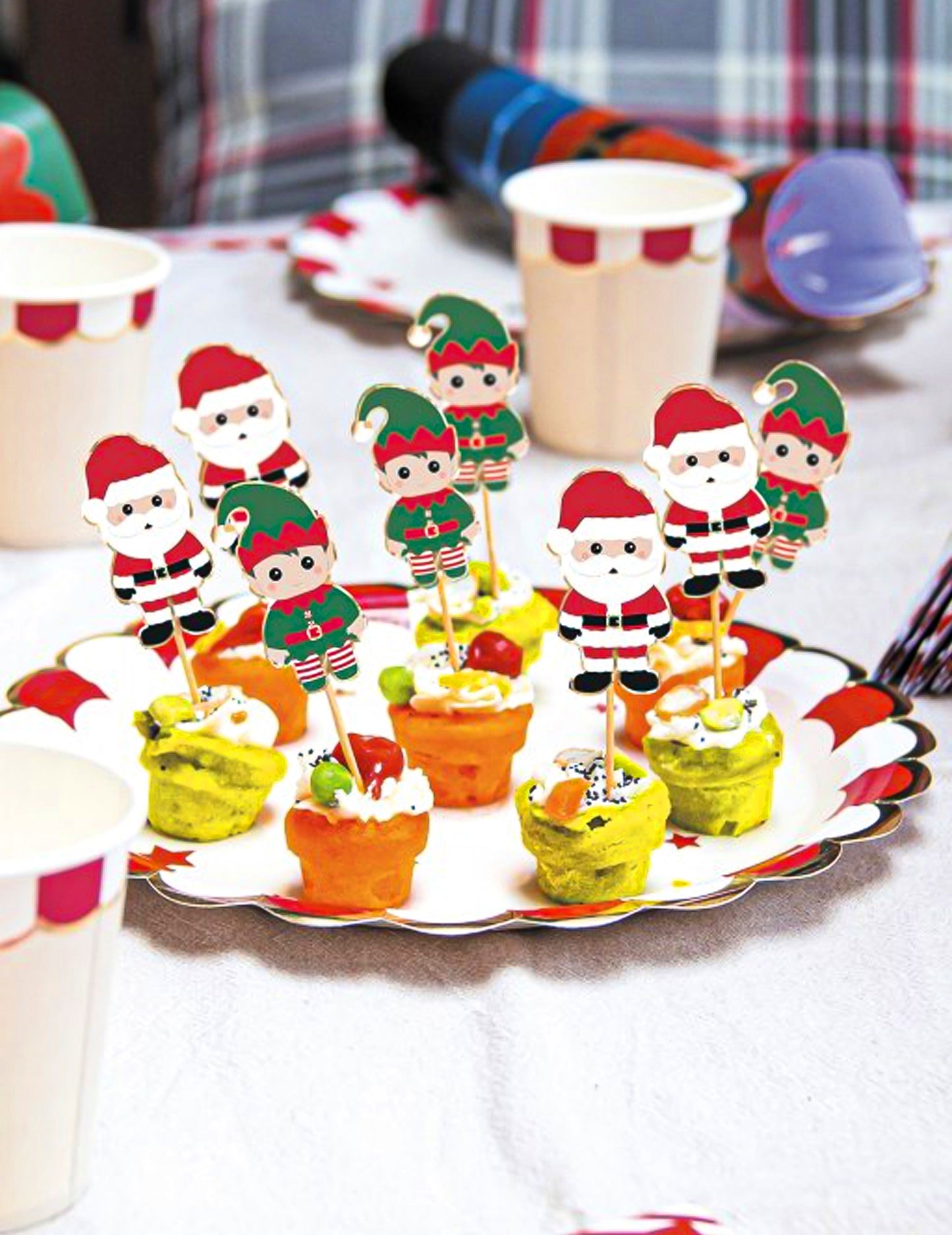 10 slatkih božićnih drvenih trzalica cm Djed Mraz i vilenjak