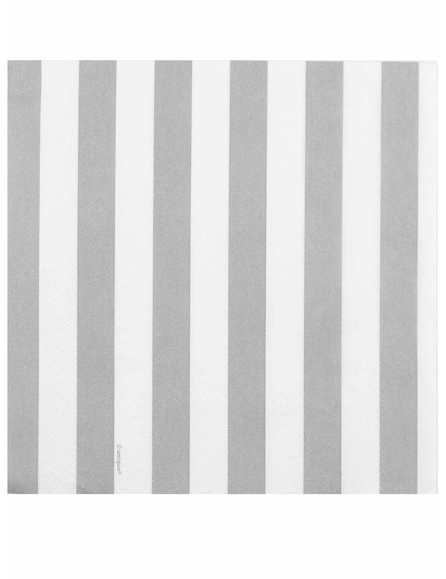 Gros plan sur les rayures des serviettes en papier blanches et argentées