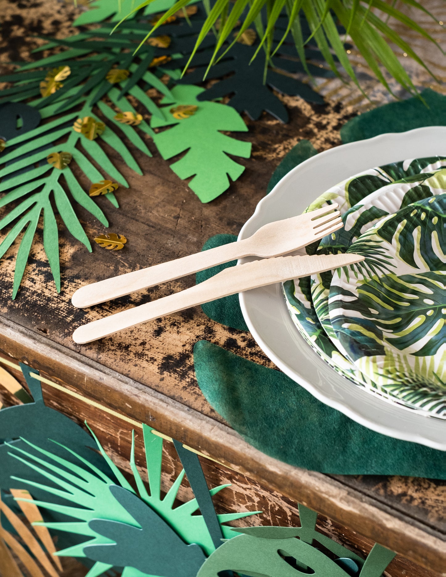 18 drvenog pribora za jelo 16 cm