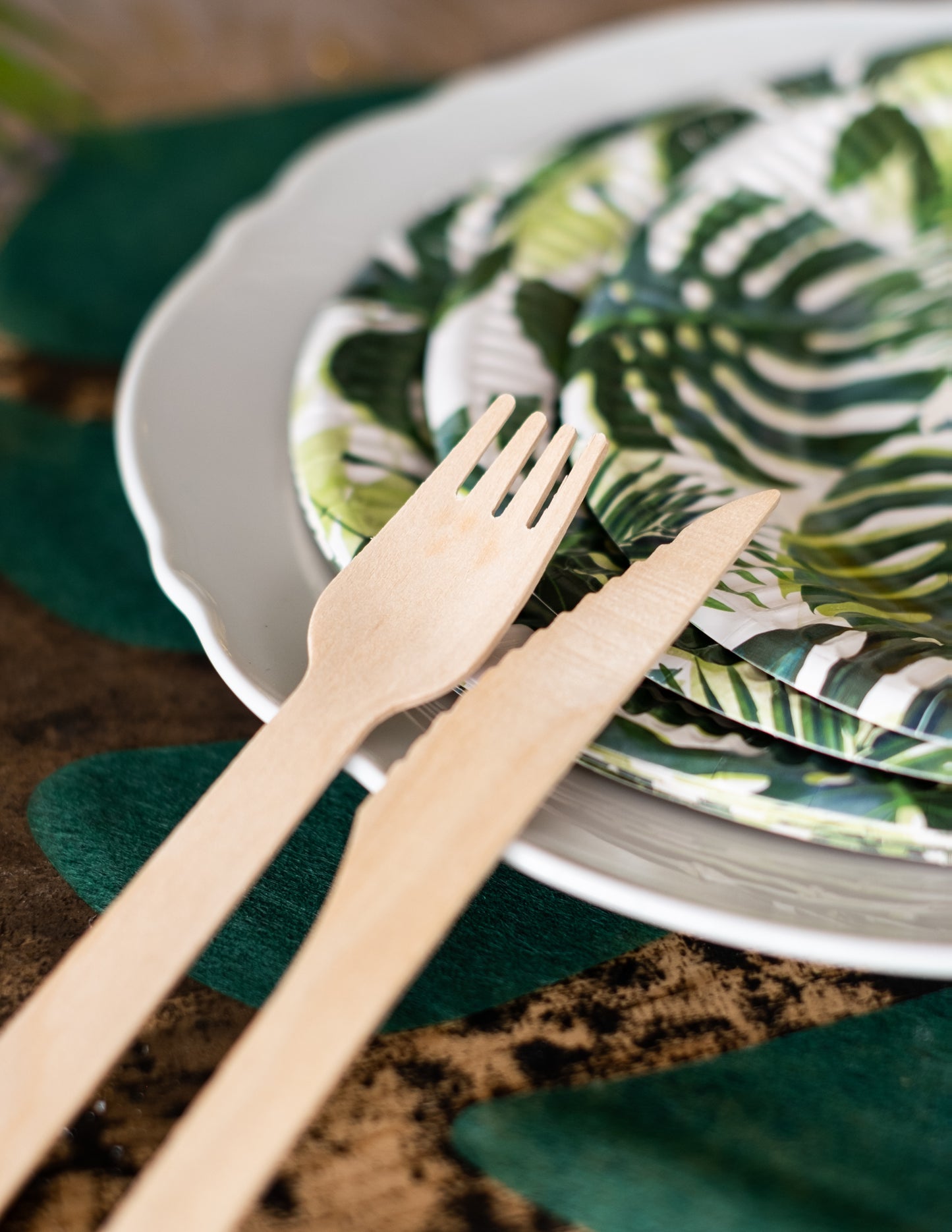 18 drvenog pribora za jelo 16 cm