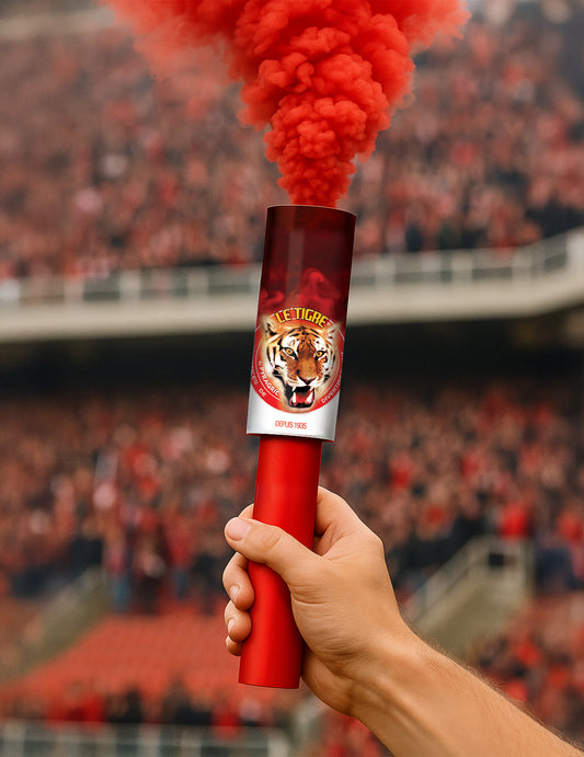 Mise en situation avec fumée du 2 fumigènes à main 45 secondes pour supporter rouges