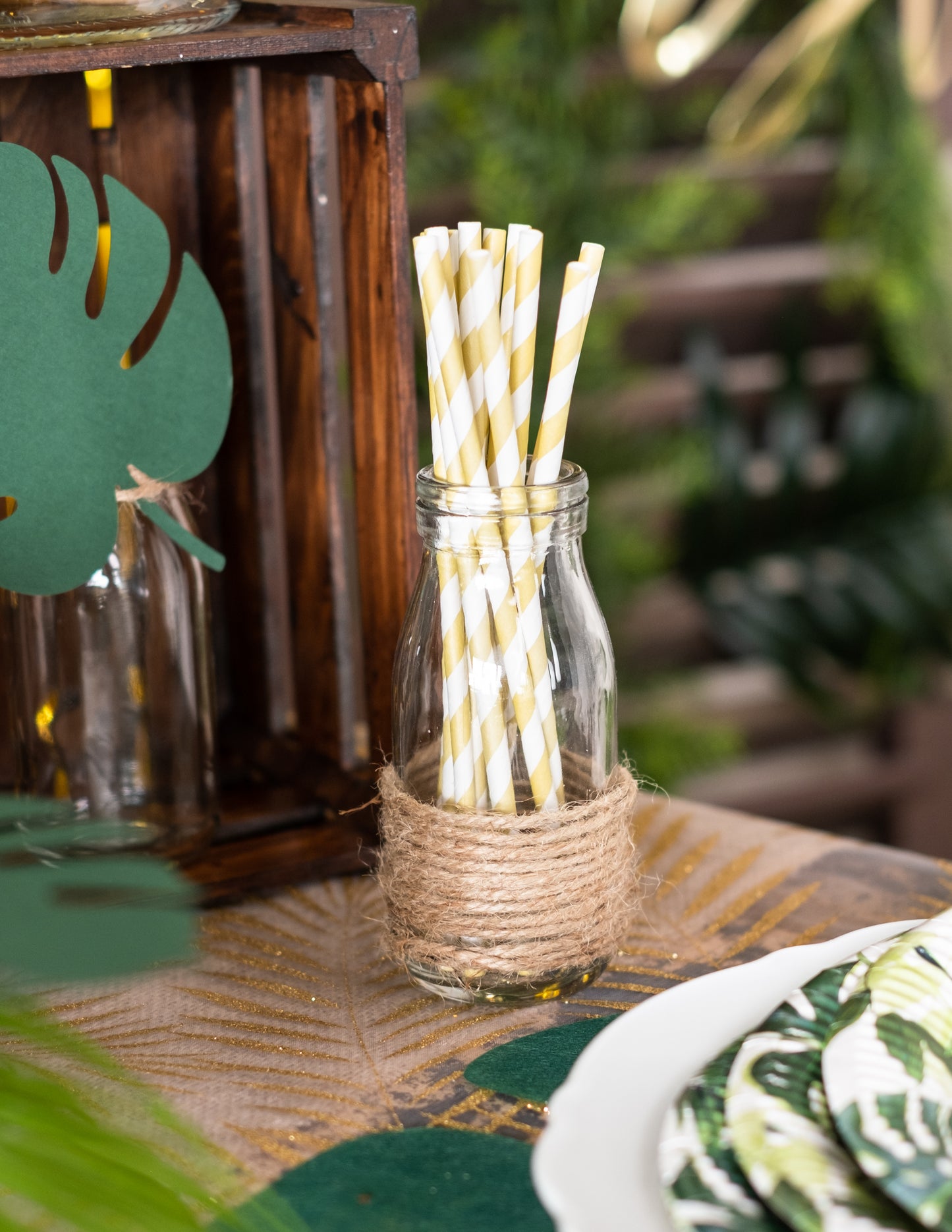 20 pozlaćenih prugastih kartonskih slamki 20 cm