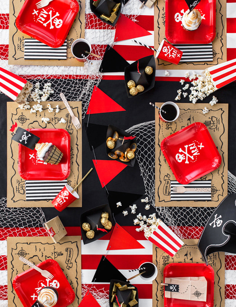 6 kartonske ploče Crveni gusarski proslava 20 cm