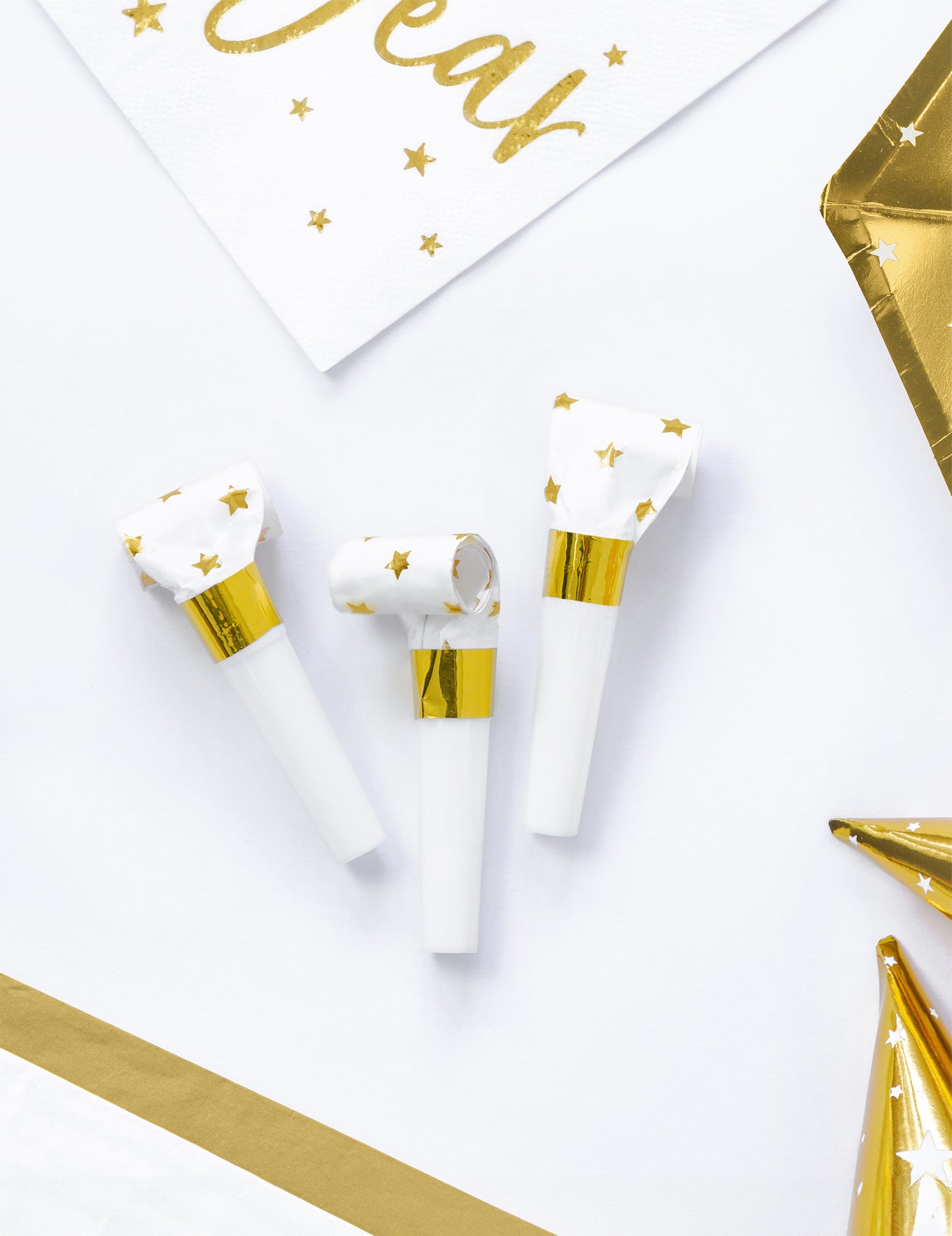 6 bijelih i zlatnih gilgala sa zvijezdama