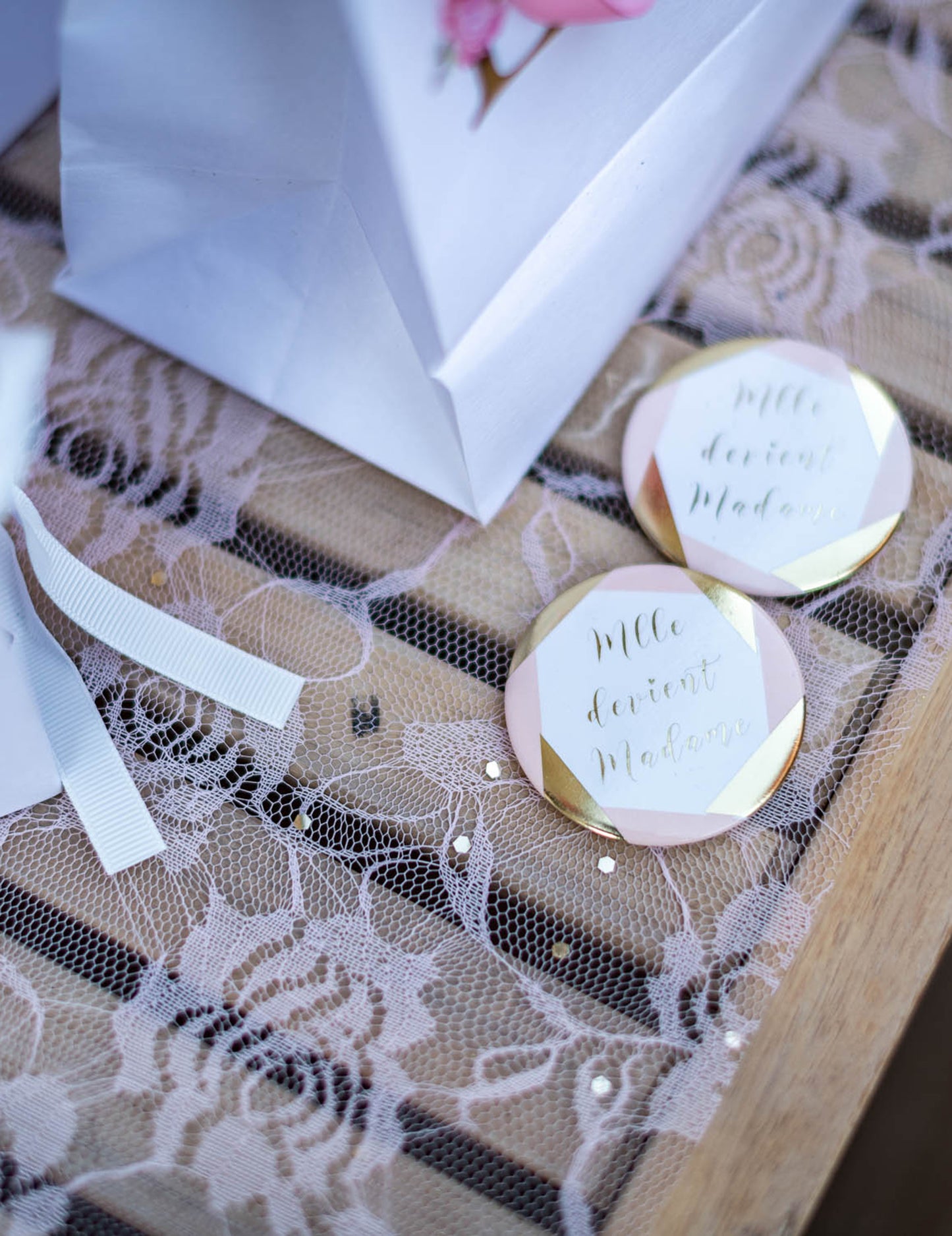 8 znakova Miss postaje madame ružičasto i zlato evjf 5 cm