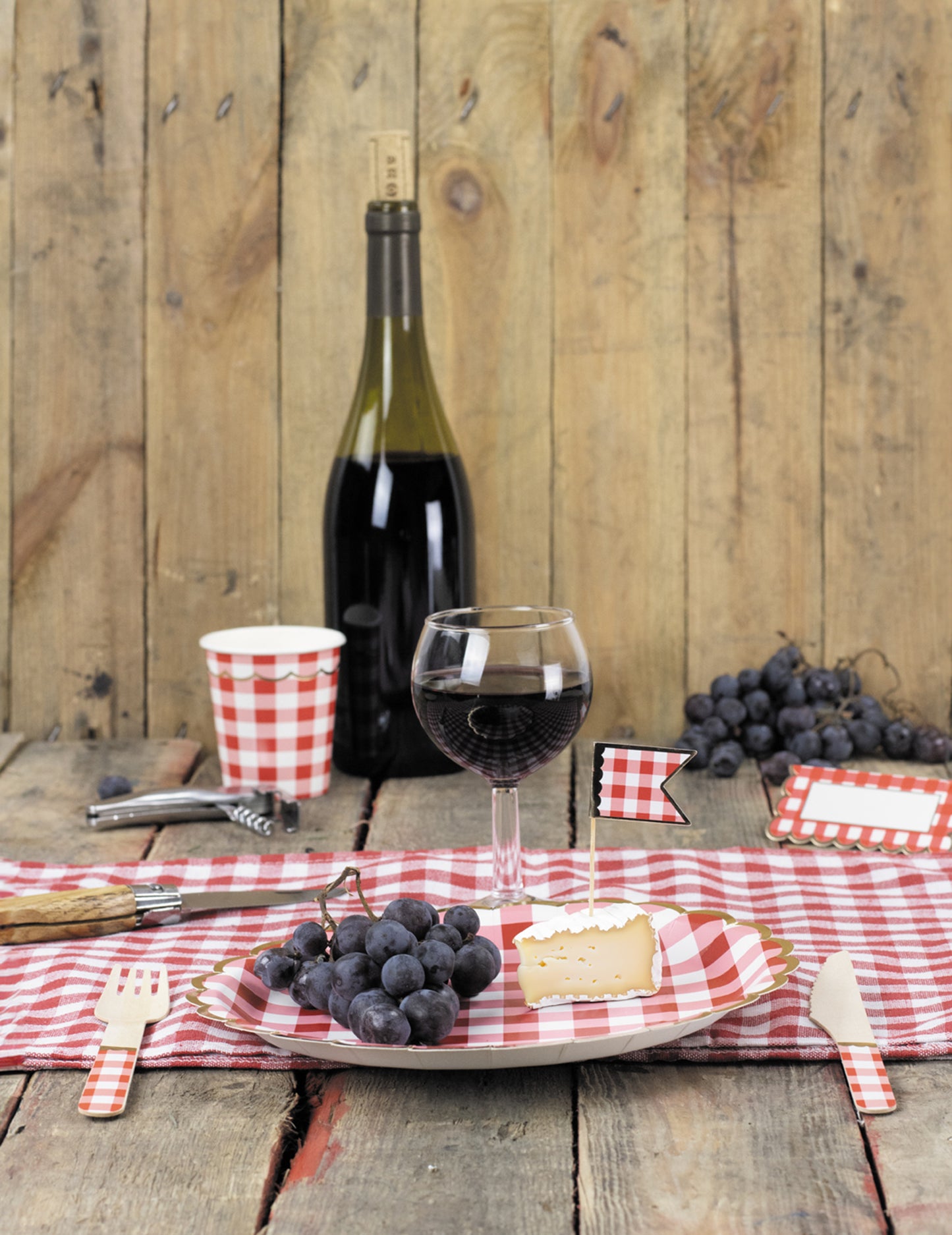 8 drvenih noževa u kariranoj i zlatnoj boji, 16,5 cm stil guinguette