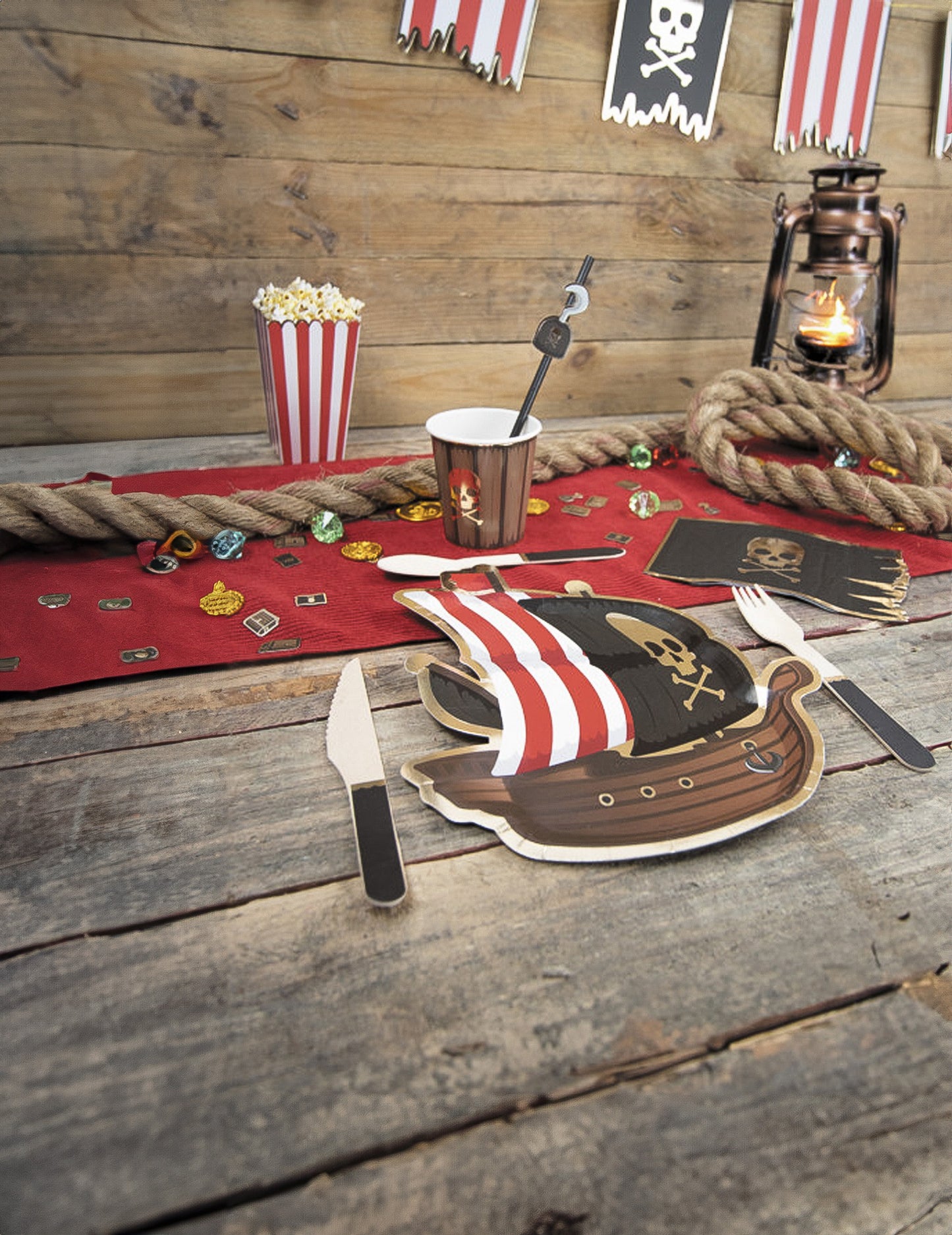 8 malih crnih drvenih noževa 16 cm