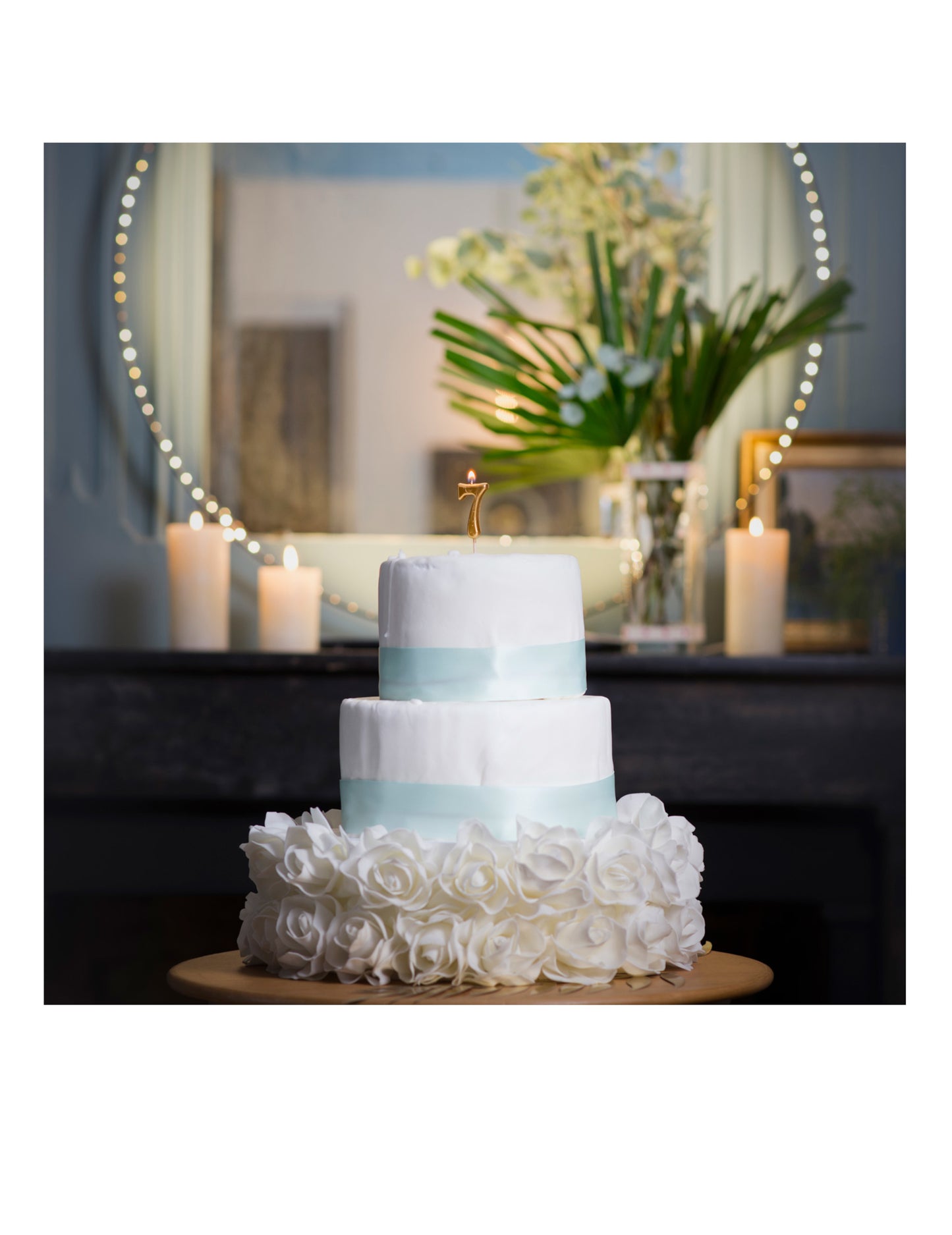 Metalik zlatna rođendanska svijeća s brojem 7 4.3 cm na vrhuncu