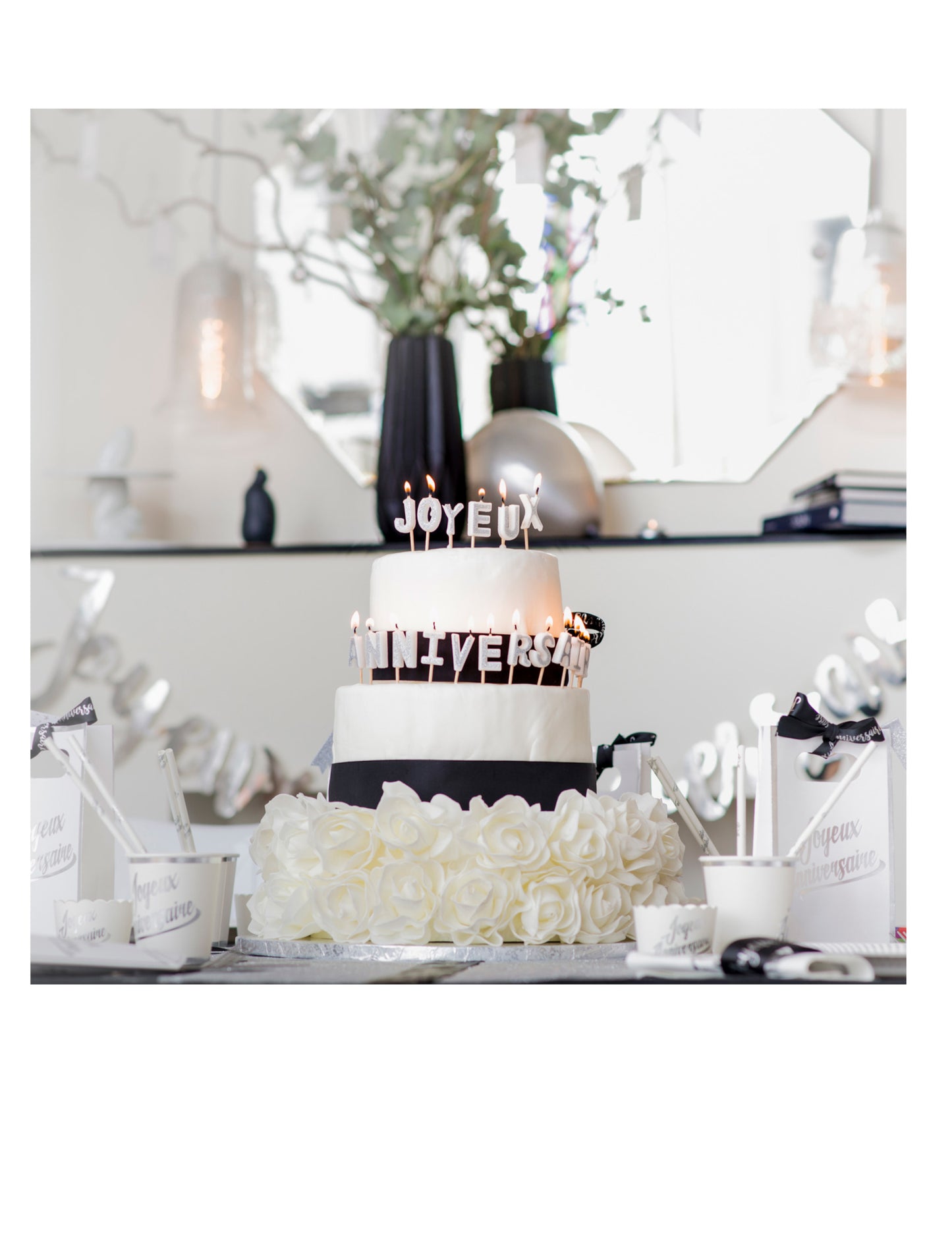 Srebrne metalik svijeće za sretan rođendan 4.3 cm s šiljcima