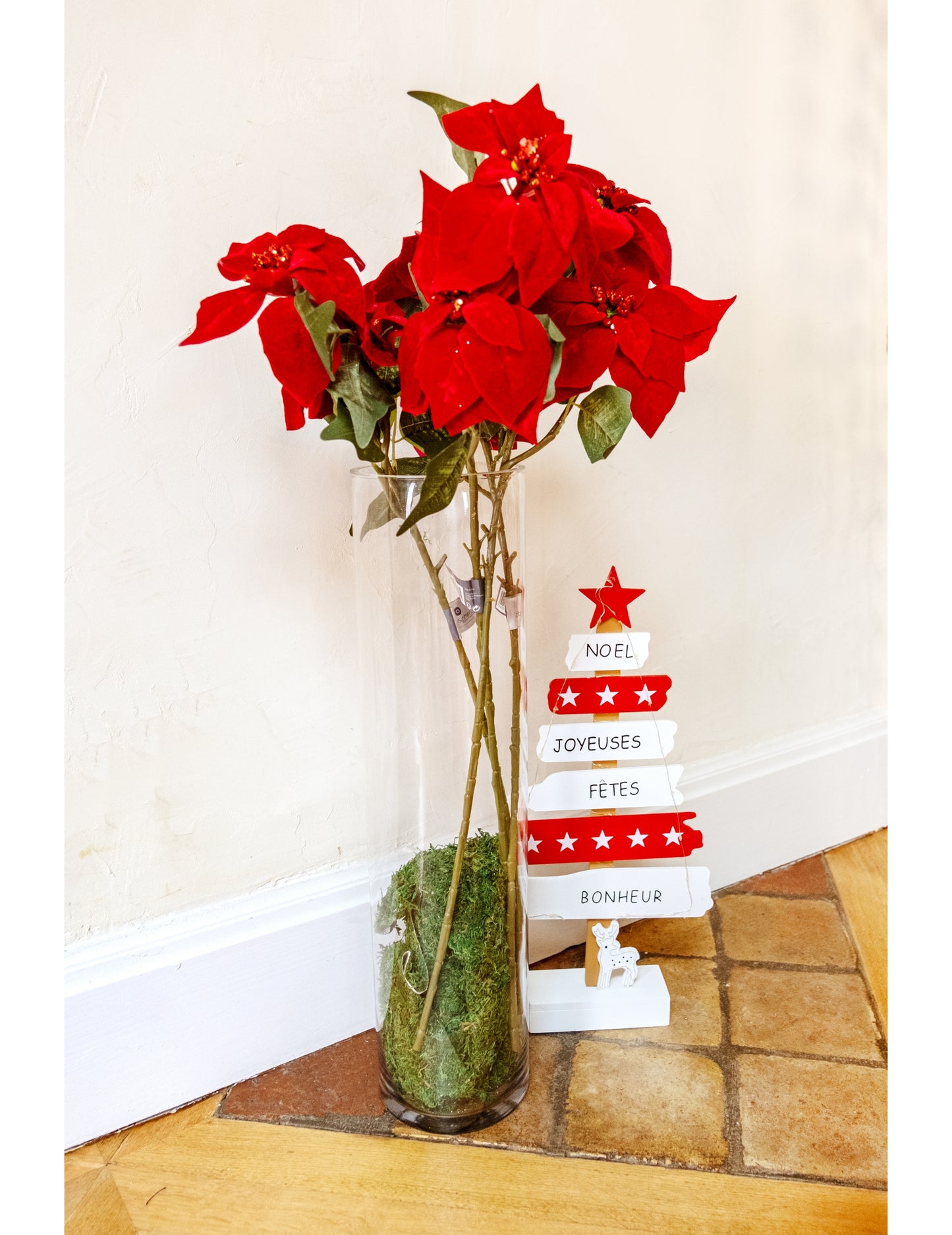 Cvjetna grana crvene poinsettia 75 cm