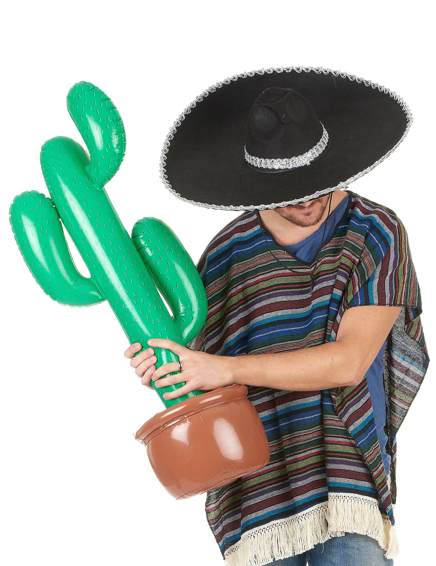 Mise en situation du cactus gonflable vert avec pot marron