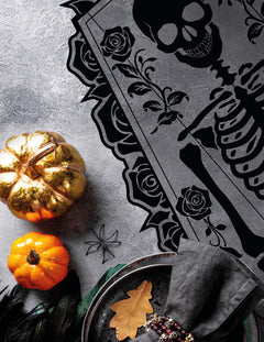 Jednokratno i višekratno posuđe za Halloween