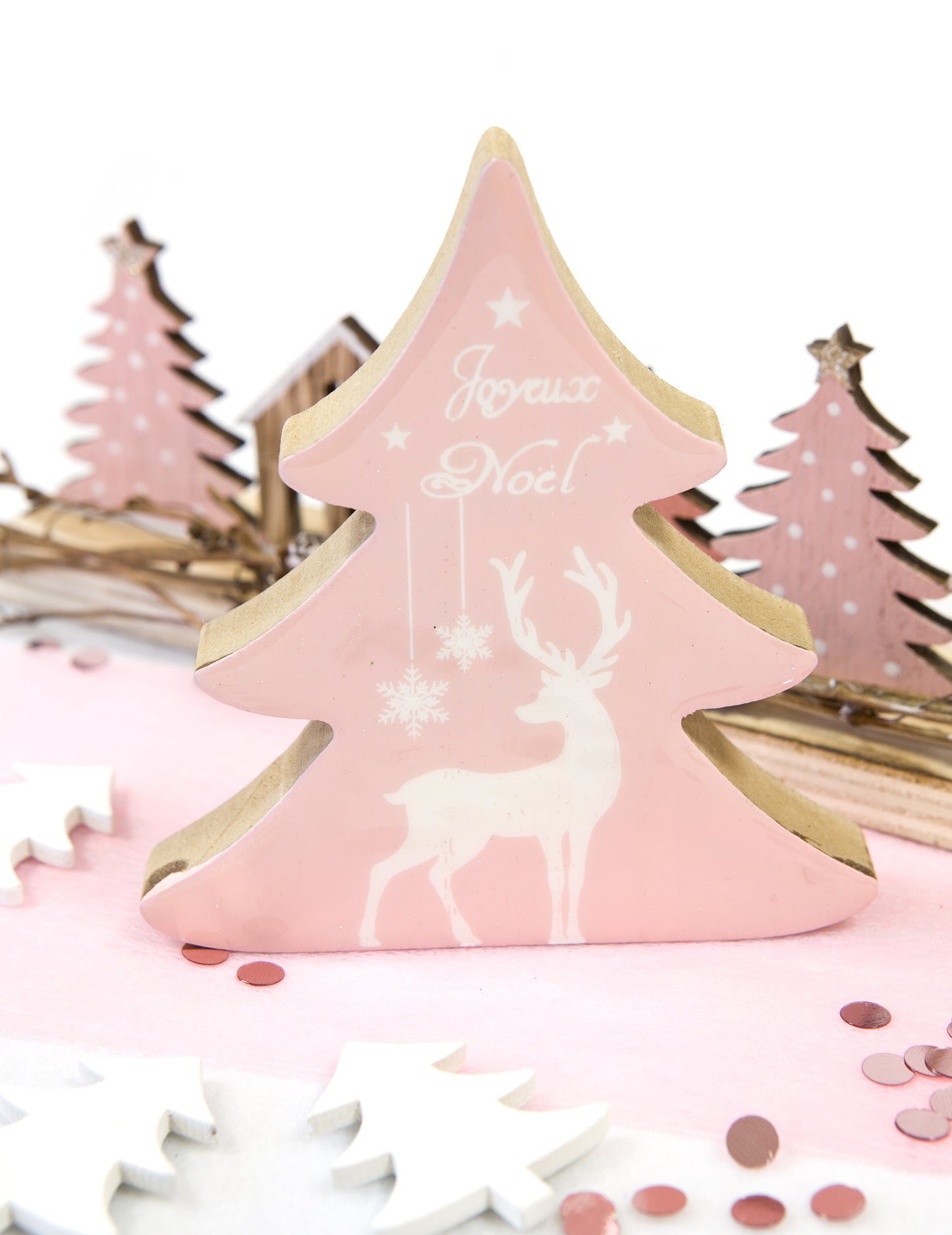 Drveno ukrašavanje stablo i crvenilo ružičasto emajlirani izgled 10 x 11 cm