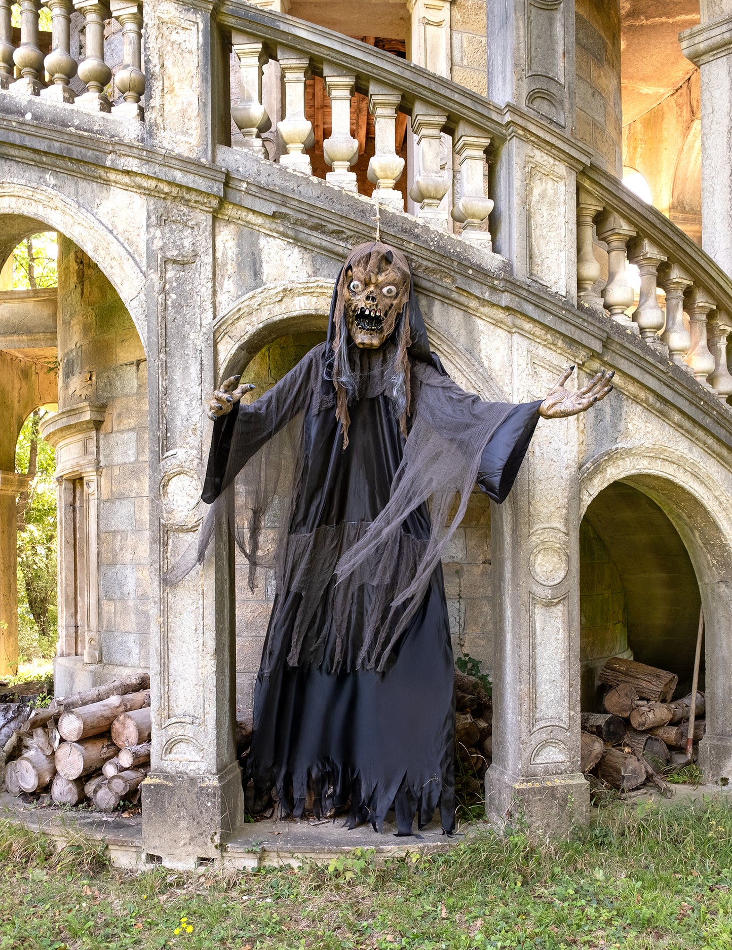 Veliki ukras za Noć vještica: viseća vještica/zombi, 3,50 m