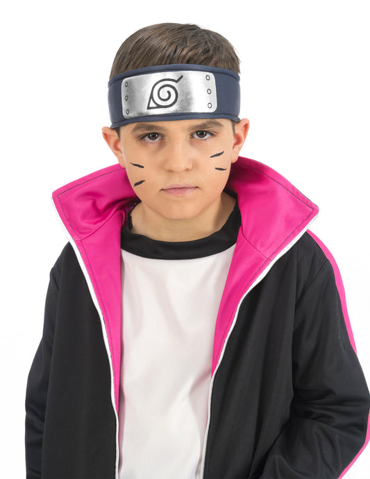 Gros plan sur le bandeau et le maquillage du déguisement Boruto pour enfant