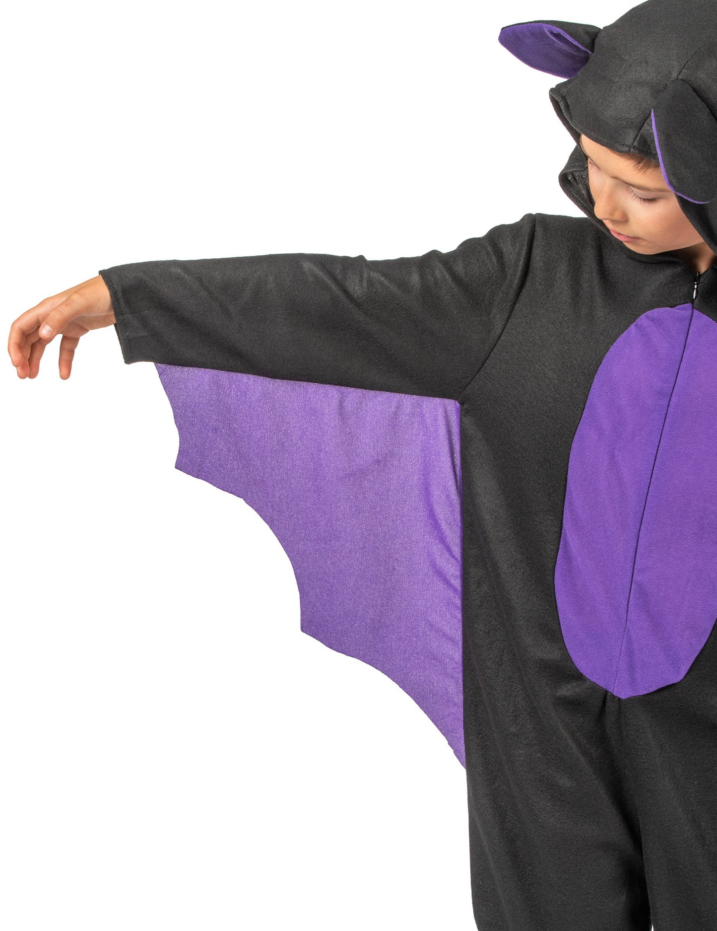 Kombinirani kostim crnog i ljubičastog dječaka