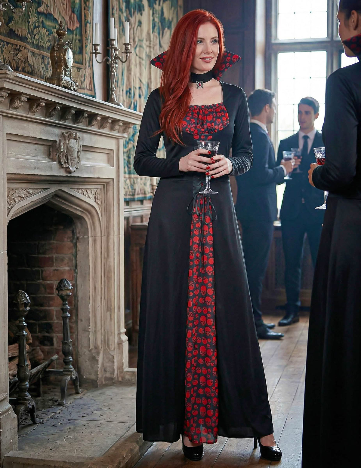 Scena za večer elegantnog vampirskog kostima za žena