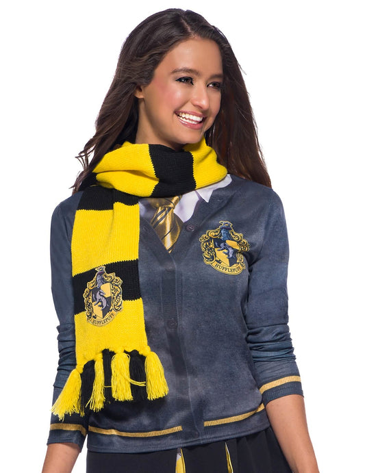 Détail du blason de l'écharpe luxe Poufsouffle
