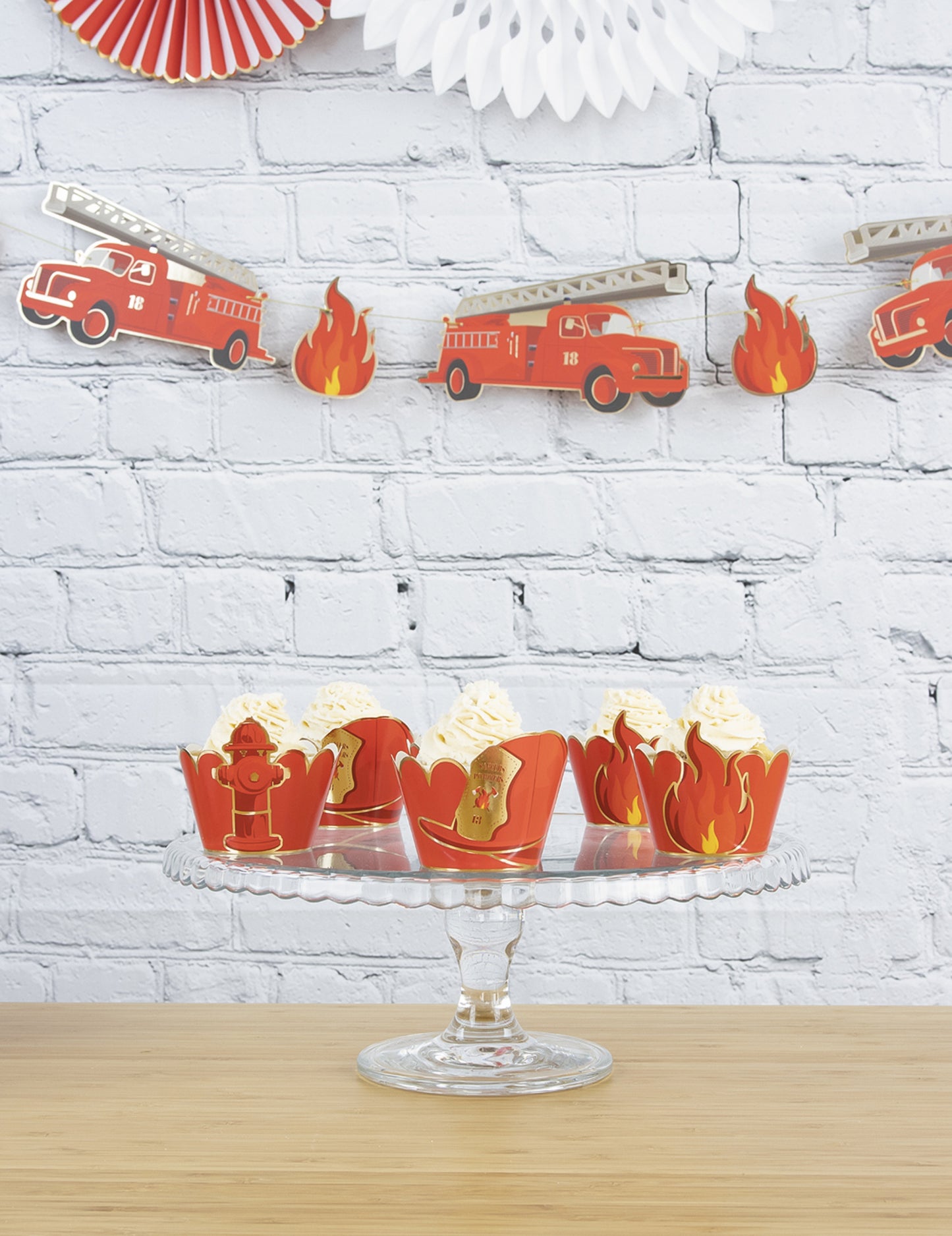 Vatrogasac Cardboard Garland 3 m