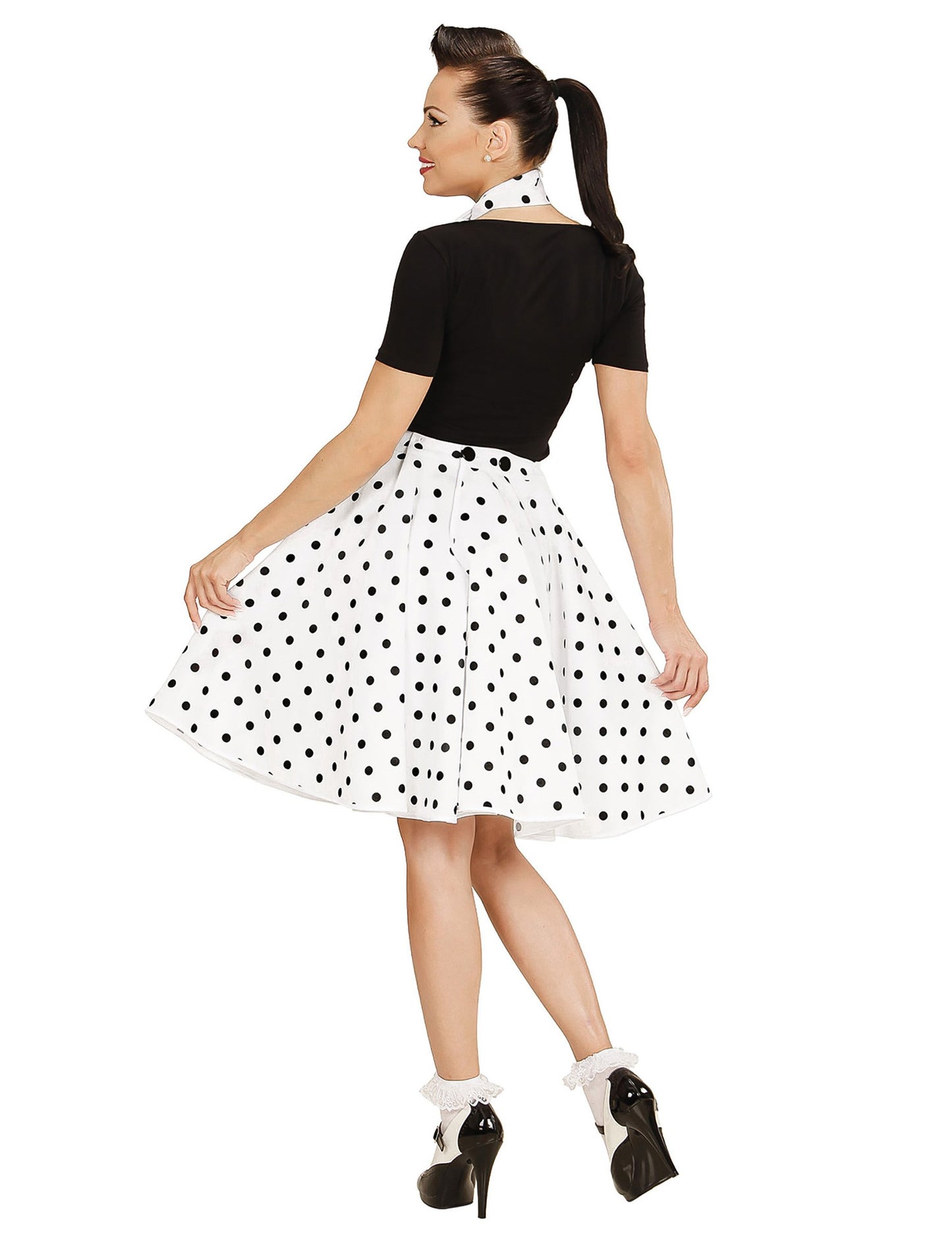 Bijela suknja i šal za ženu 1950 -ih