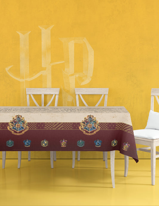 Mise en situation de la nappe en papier Carte du Maraudeur Harry Potter