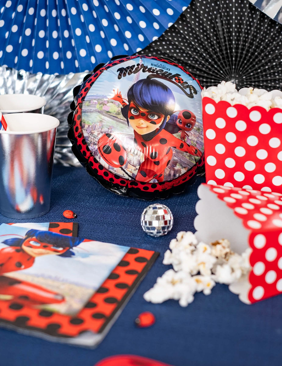Balonska dekoracija od aluminija Ladybug