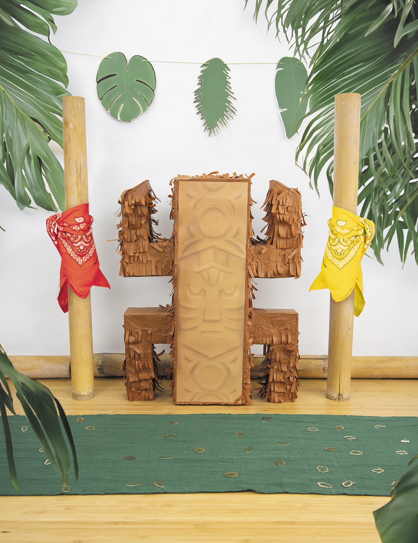 Avanturist pinata totem
