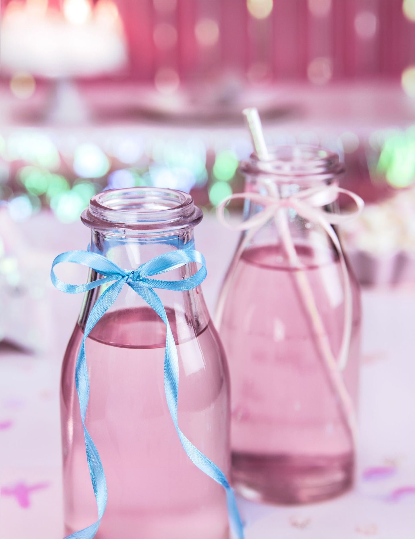 Nebesko plava satenska vrpca 0,6 cm x 25 m