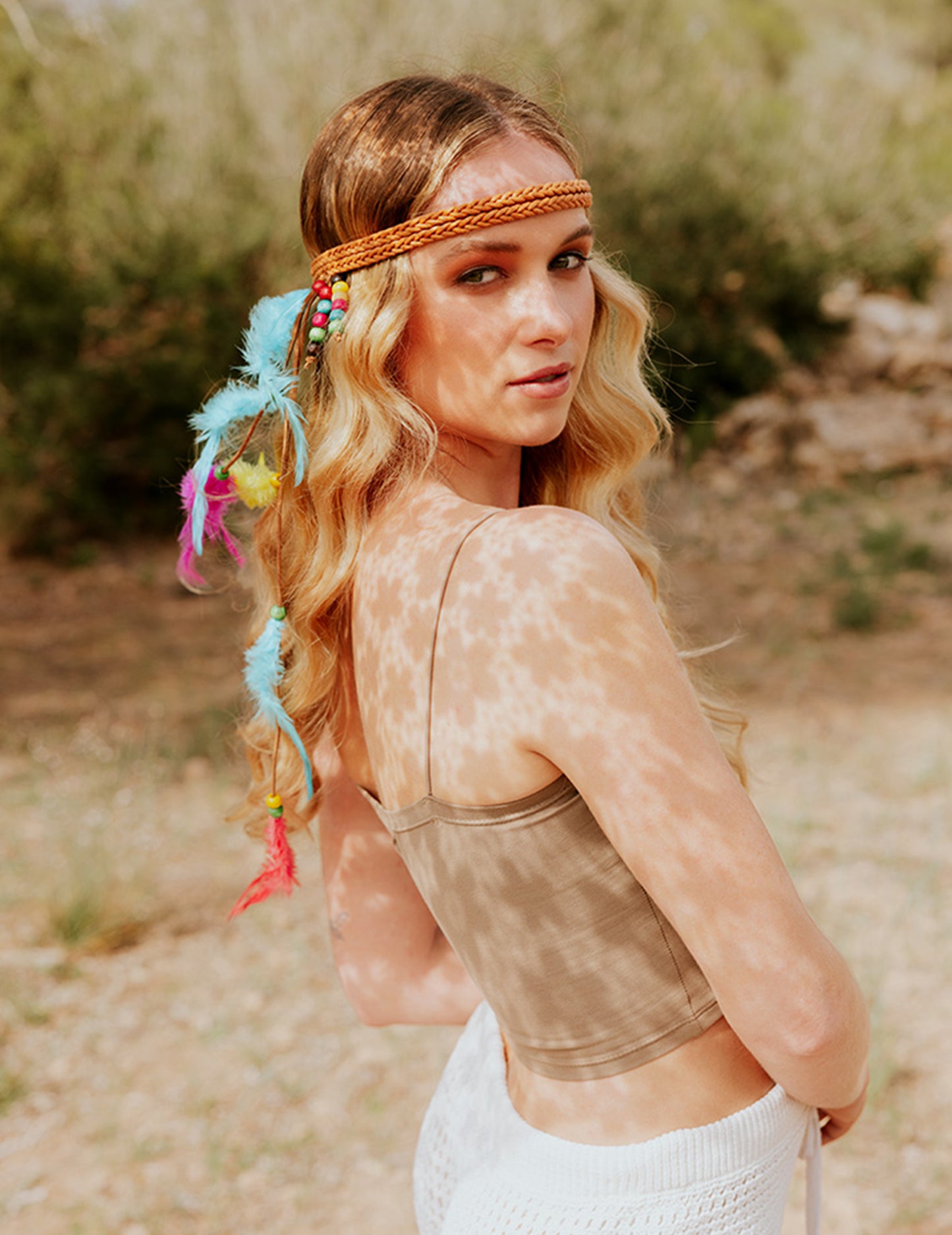 Fluo odrasla perna perje