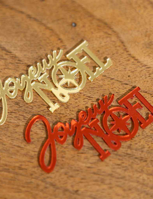 10 konfeta Sretan Božić crvene i zlatne boje 6,5 x 3,5 cm
