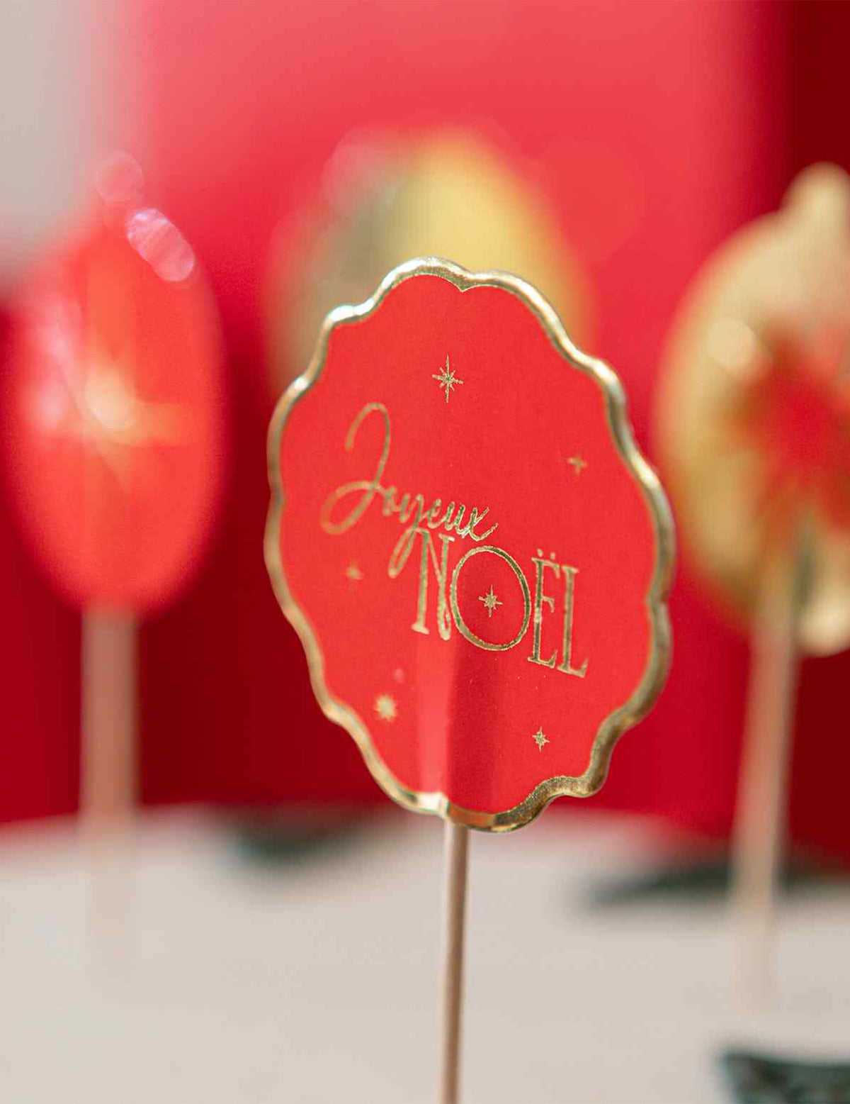12 pics Joyeux Noël L'Intemporel rouge et or 9 cm