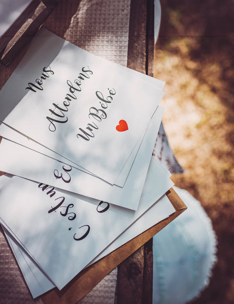 18 pozlaćenih kartica za prekretnice prve godine, 14 x 19 cm za bebu