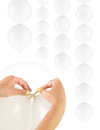 Ballons à relier pour fête blanc