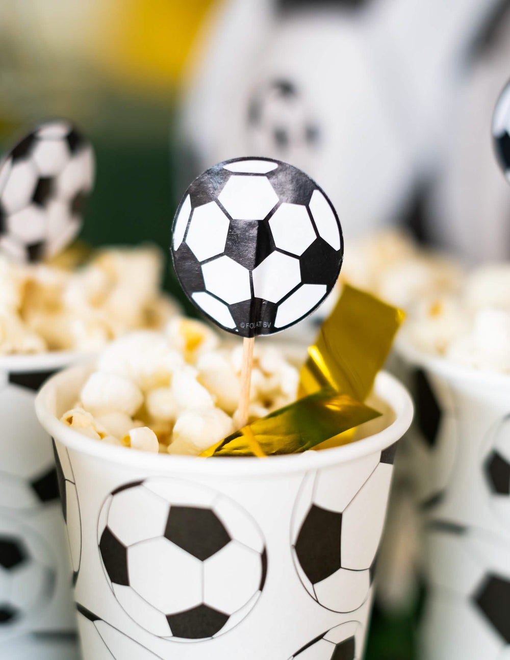 Pojedinosti o upotrebi štapića Football za dekoraciju buffet stola