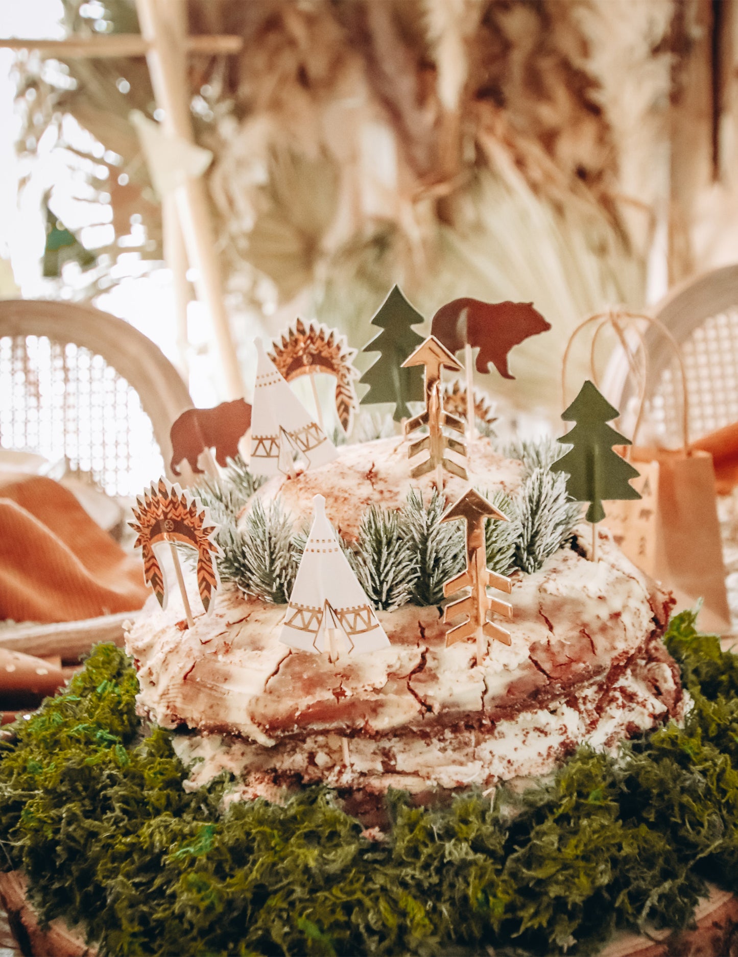 20 pics en bois indian forest avec dorure 12,5 cm pour gâteaux