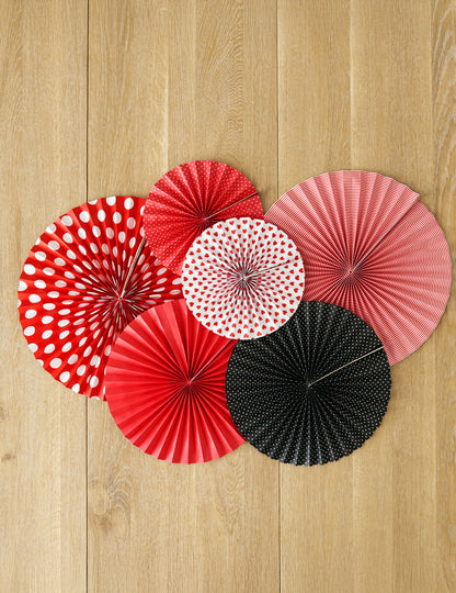 3 kartonske rozete s točkicama, veličine 23, 32 i 40 cm objesiti