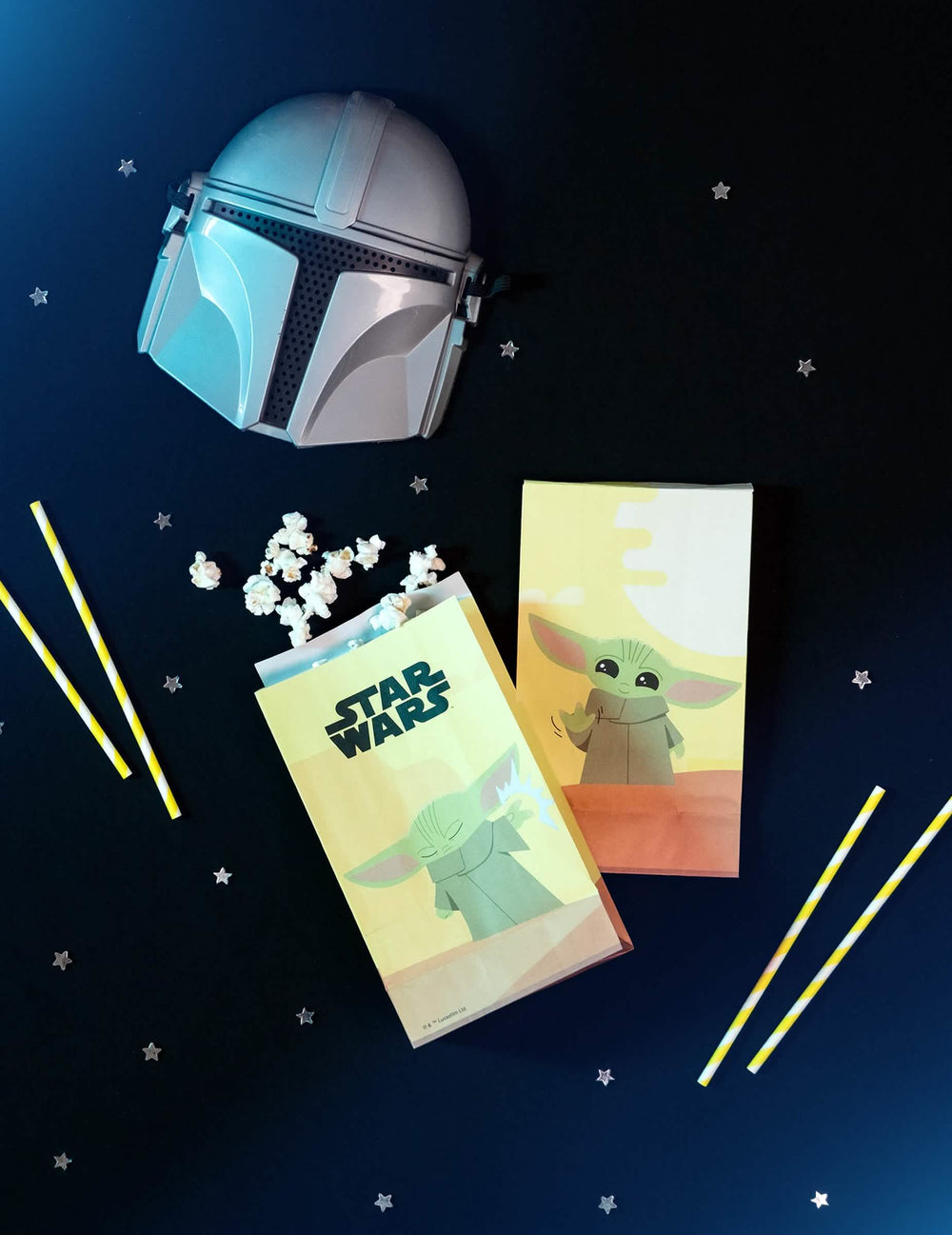Scena s maskom i kokicama od papirnatih vrećica beba Yoda The Mandalorian