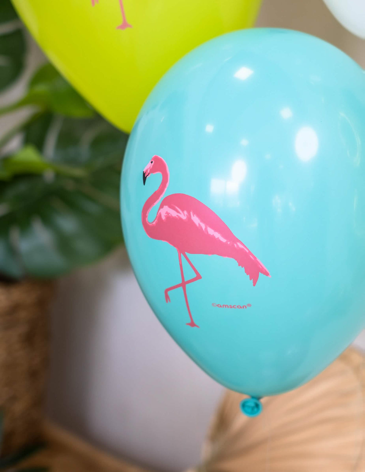 Krupni plan flamingo uzorka na lateks balonima flamingo paradise