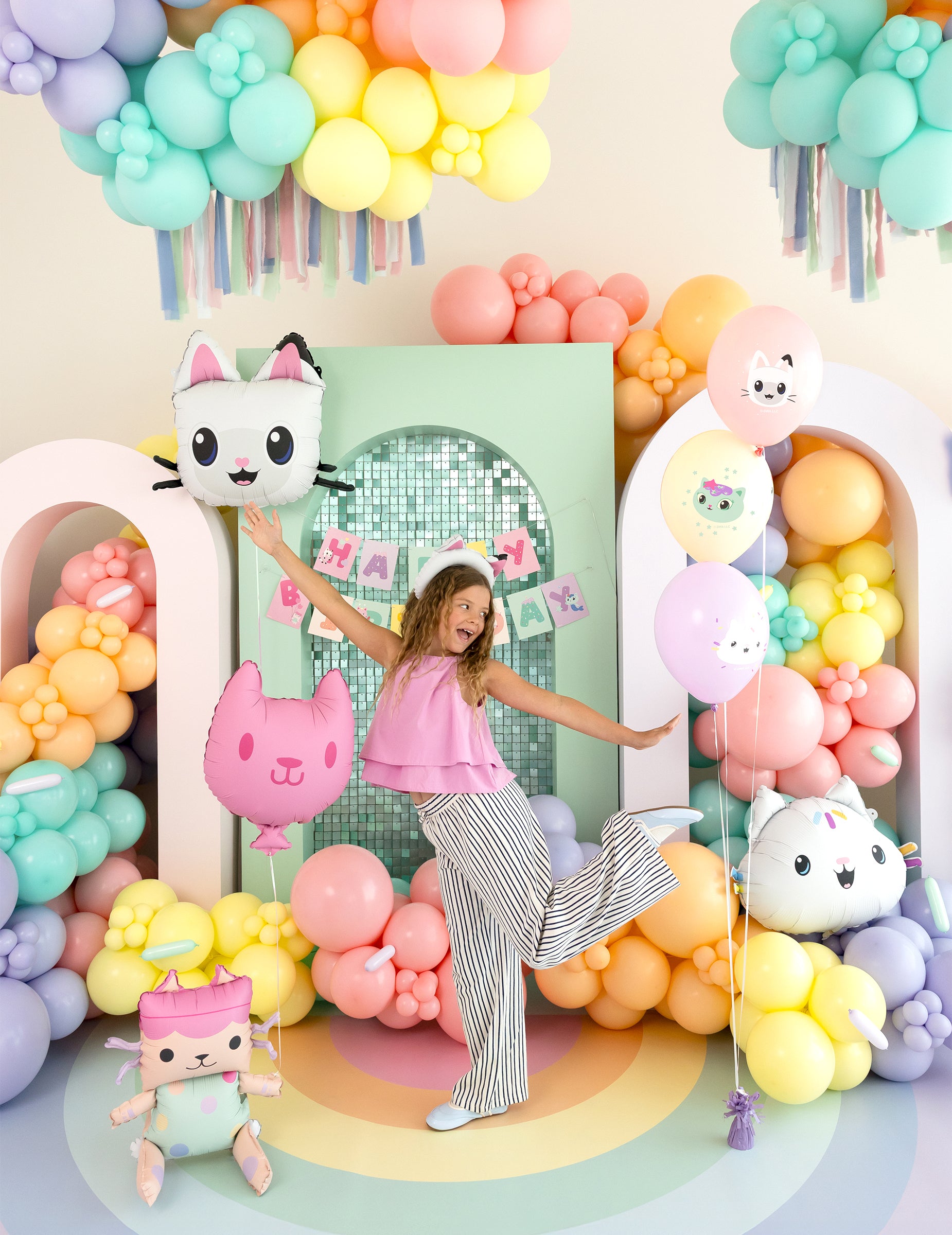 Mise en situation des ballons latex Gabby et la maison magique