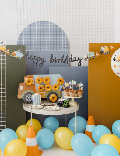 6 vrhova i konusa mjesta 4 - 7 cm