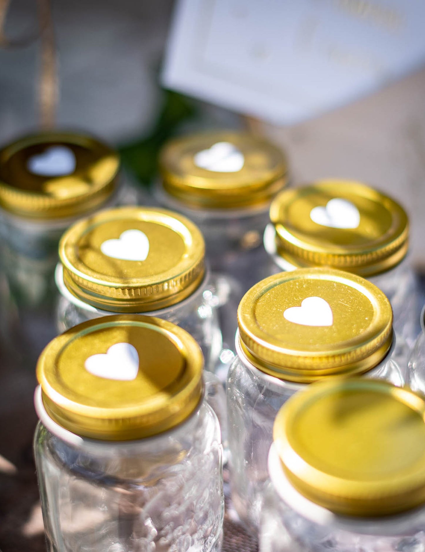 64 bijelo-zlatne naljepnice u obliku srca, veličine 1,5 do 3 cm vjenčana dekoracija