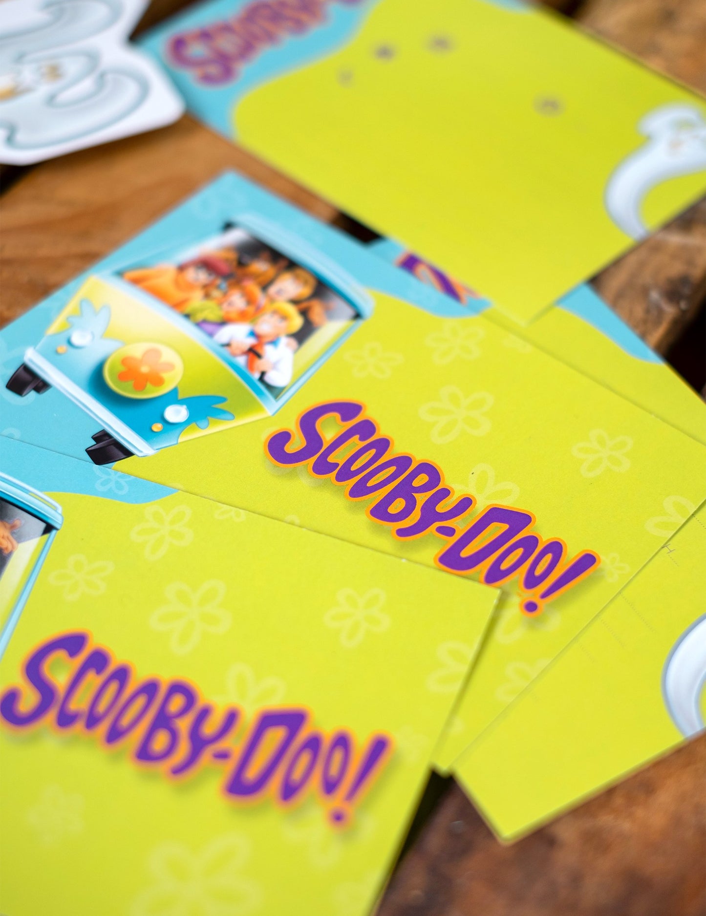 8 Pozivnice s Scooby-Doo omotnicom 10x16cm