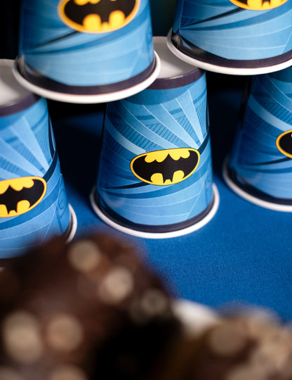 8 Batman Cardboard Cups 210 ml
