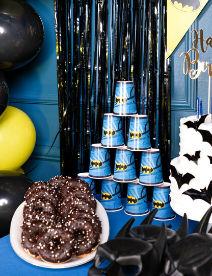 8 Batman Cardboard Cups 210 ml