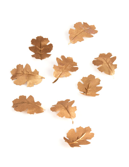 9 zlatnih metalnih hrastovih listova od tkanine 7,8 x 5,3 cm za ukras