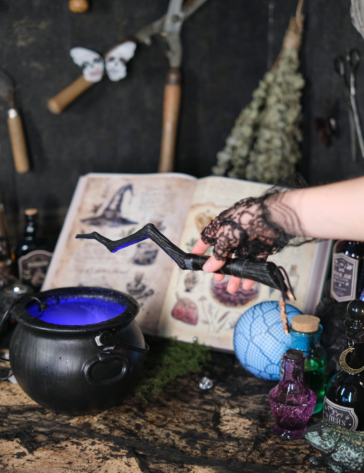 Zvjezdani crni čarobni štapić 35 cm