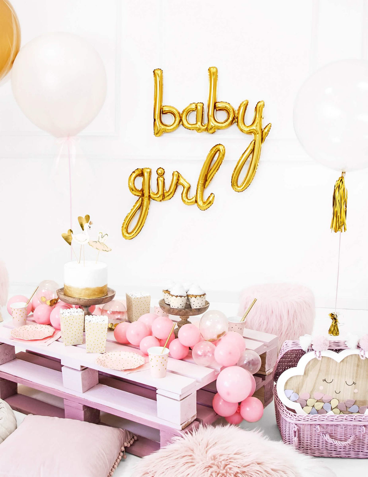 Scena za baby shower s aluminijskim balonom baby