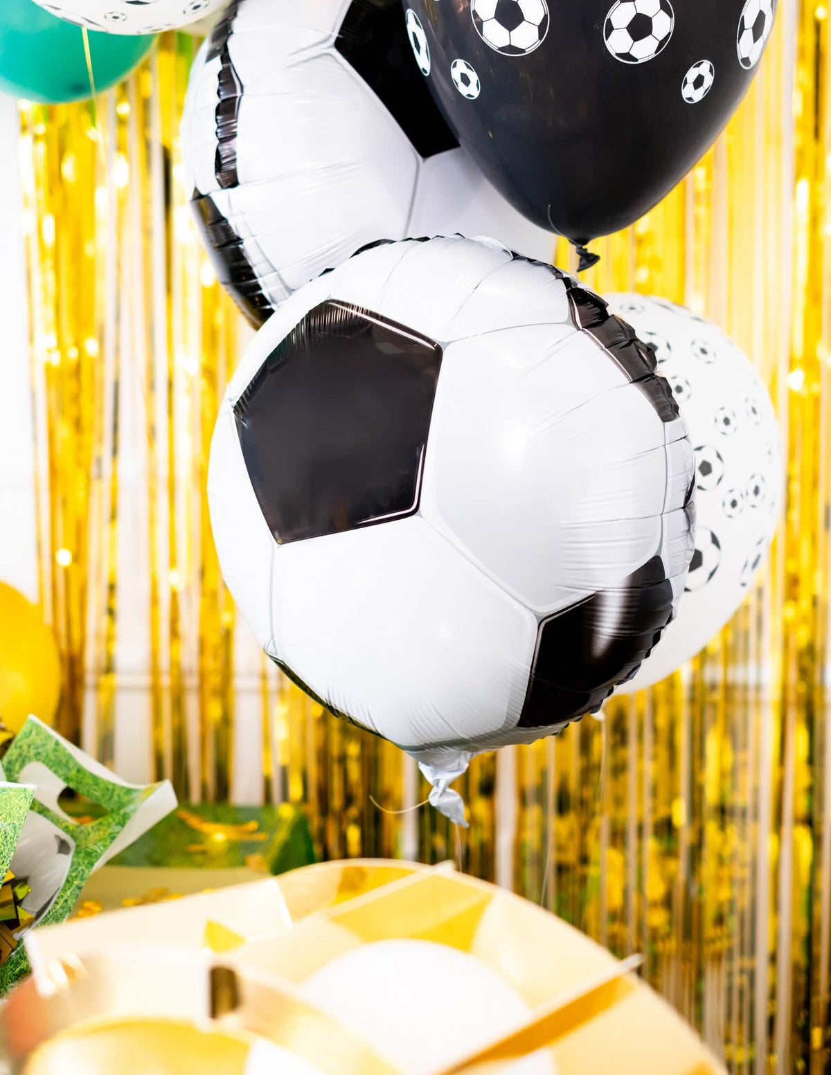 Dekorativna kompozicija od aluminijskog balona Foot party