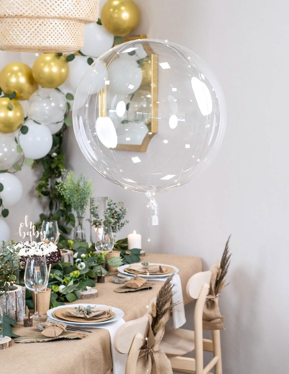 dekoracija stola od prozirna kristalna balon-bula za zabavu s bijelim LED lampicama